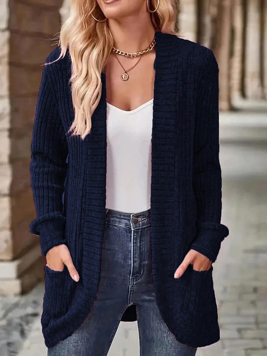 granatowy sweter długi rękaw