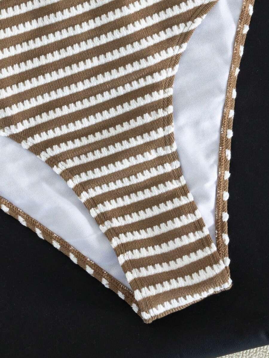 DWUCZĘŚCIOWY STRÓJ KĄPIELOWY paski