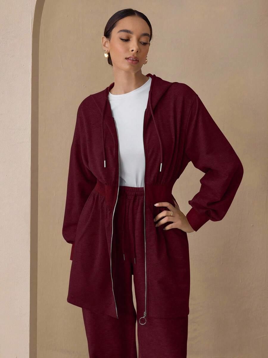 bordowa bluza z kapturem