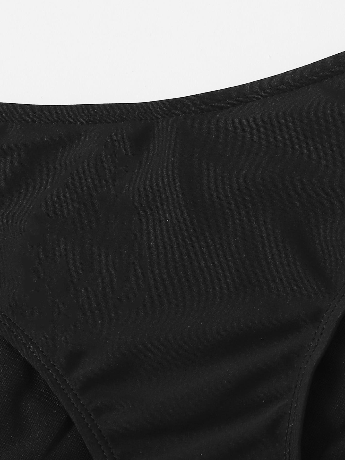 DÓŁ OD BIKINI