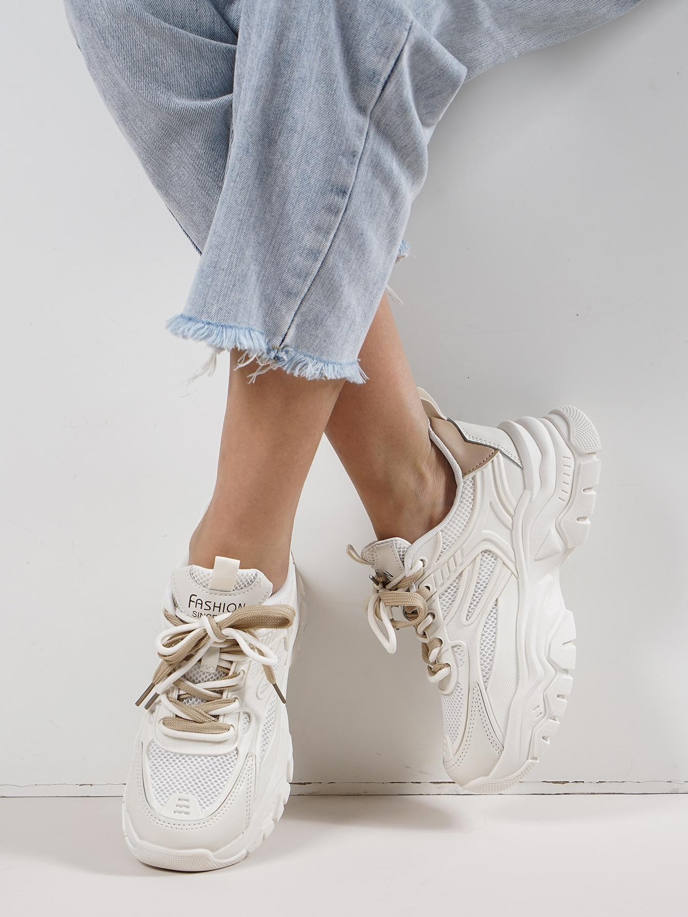 BUTY SPORTOWE SZNUROWANE 
