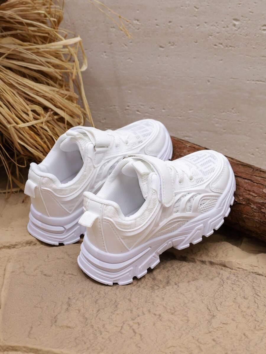 białe buty rzepy