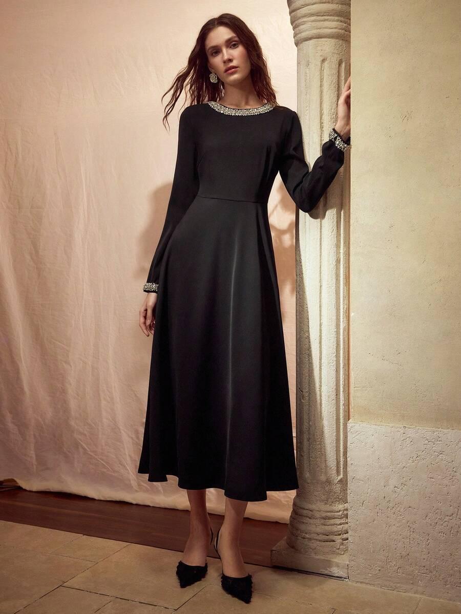 CZARNA SUKIENKA DO POŁOWY ŁYDKI