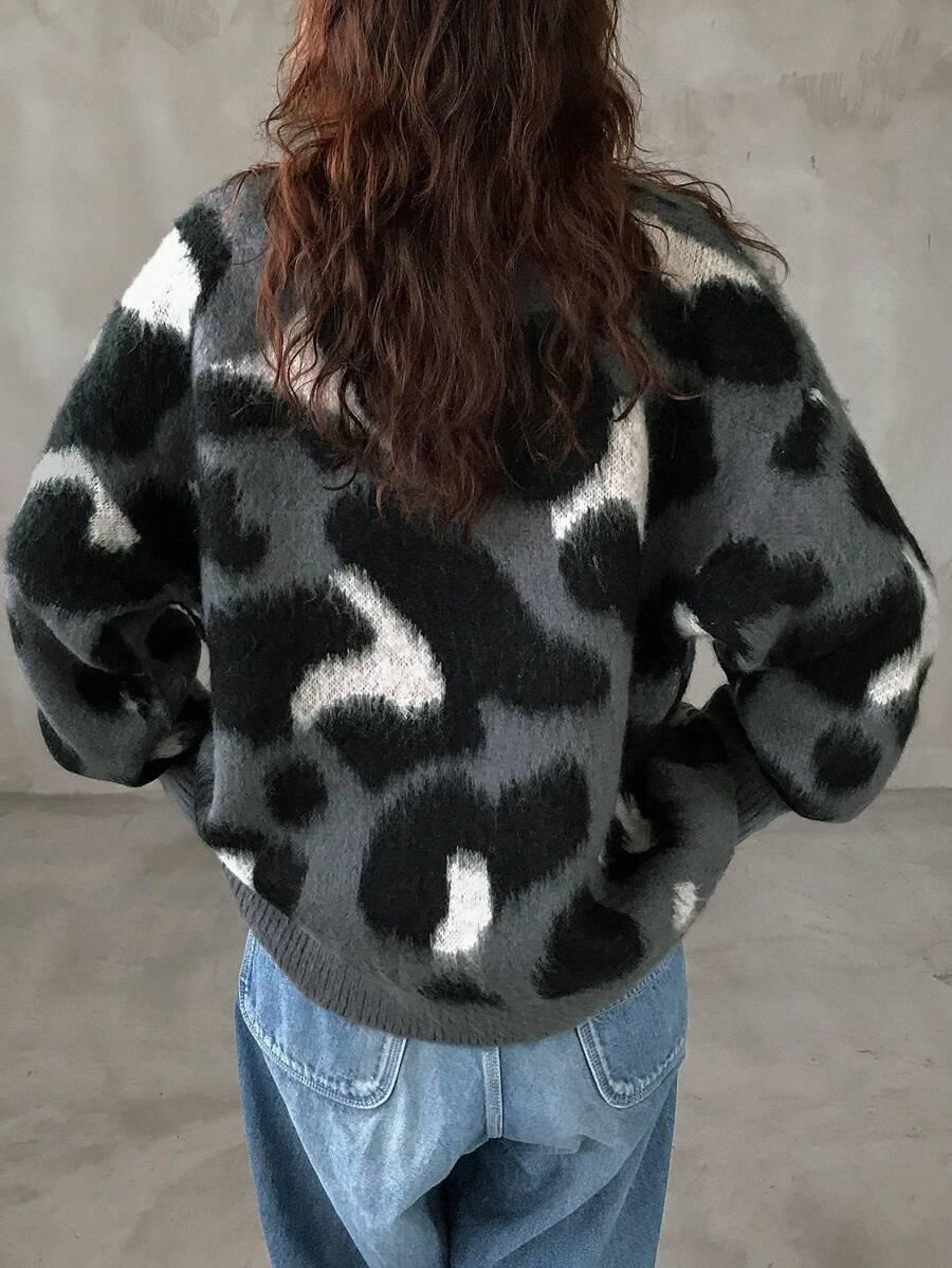 sweter animal print