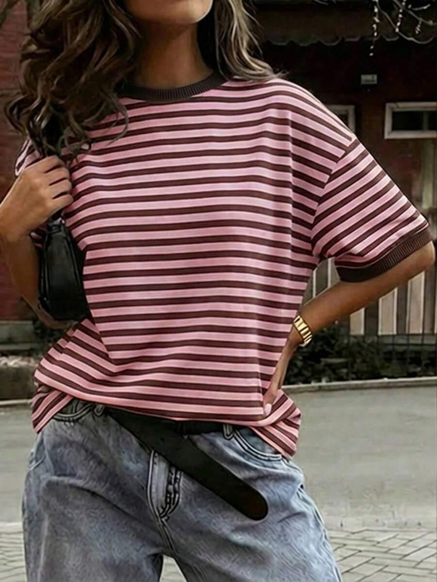 t-shirt wzór paski