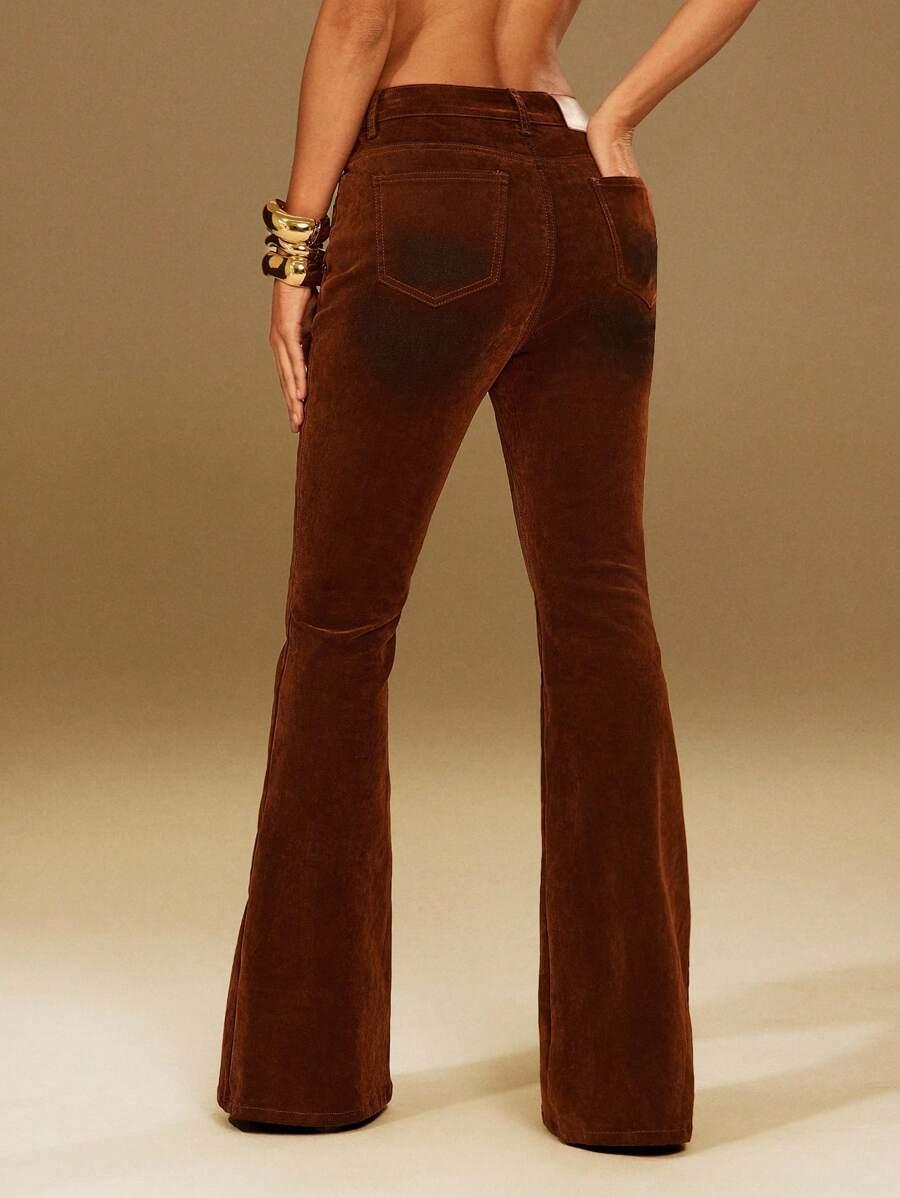 JEANSY DZWONY DAMSKIE