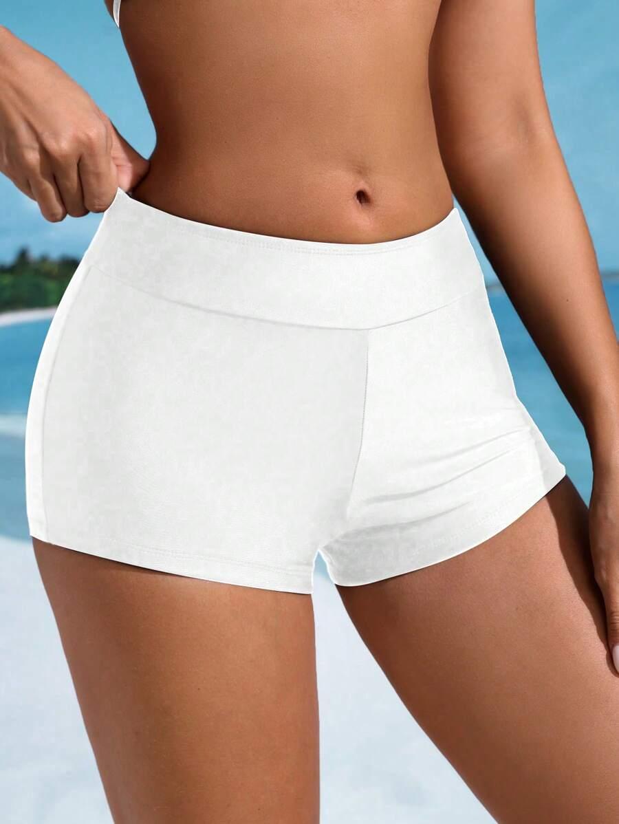 biały dół od bikini szorty