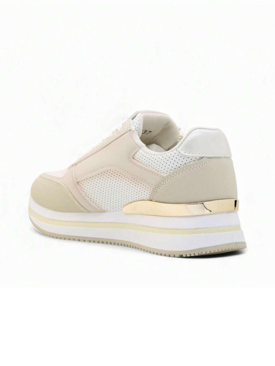 beżowe buty sportowe