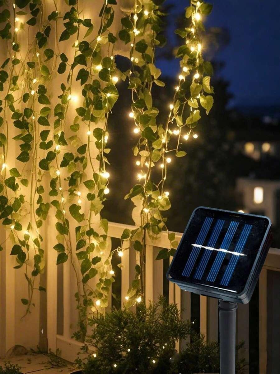 lampka solarna liście