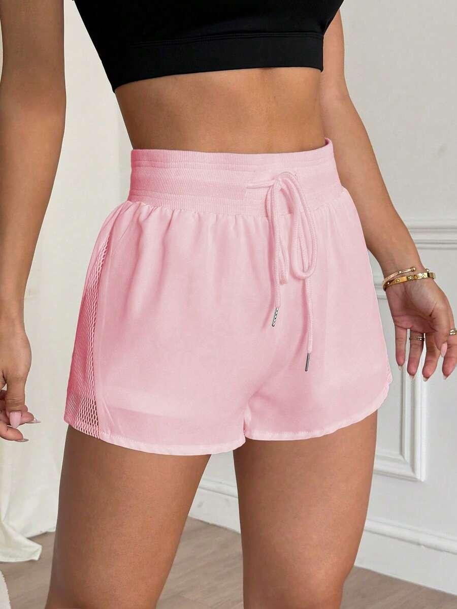 różowe spodenki sportowe 