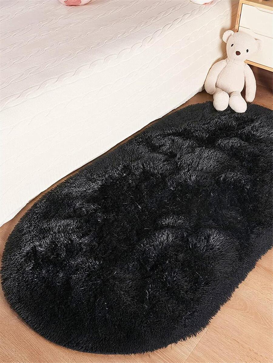 CZARNY FLUFFY DYWAN