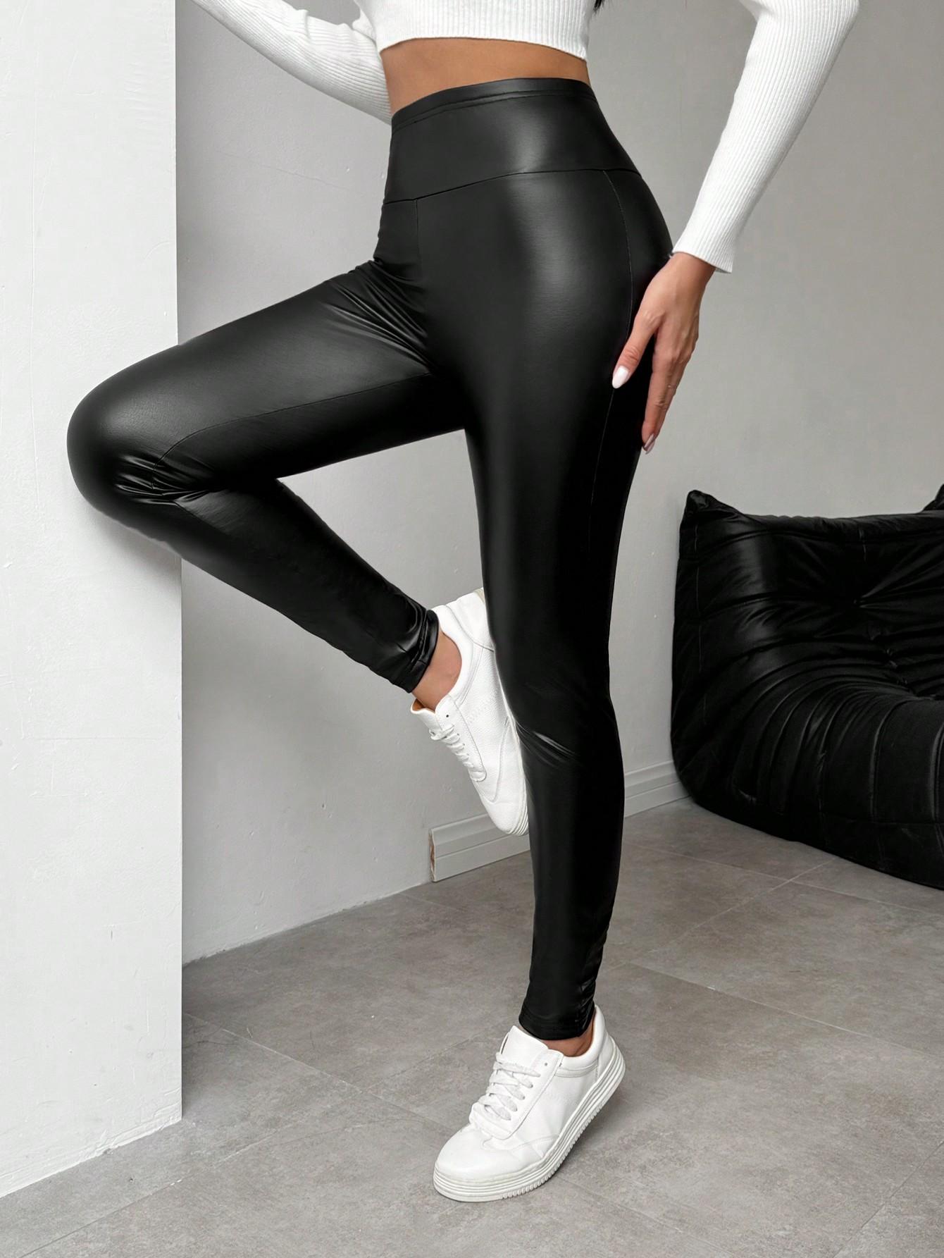 CZARNE LEGGINSY IMITACJA SKÓRY 