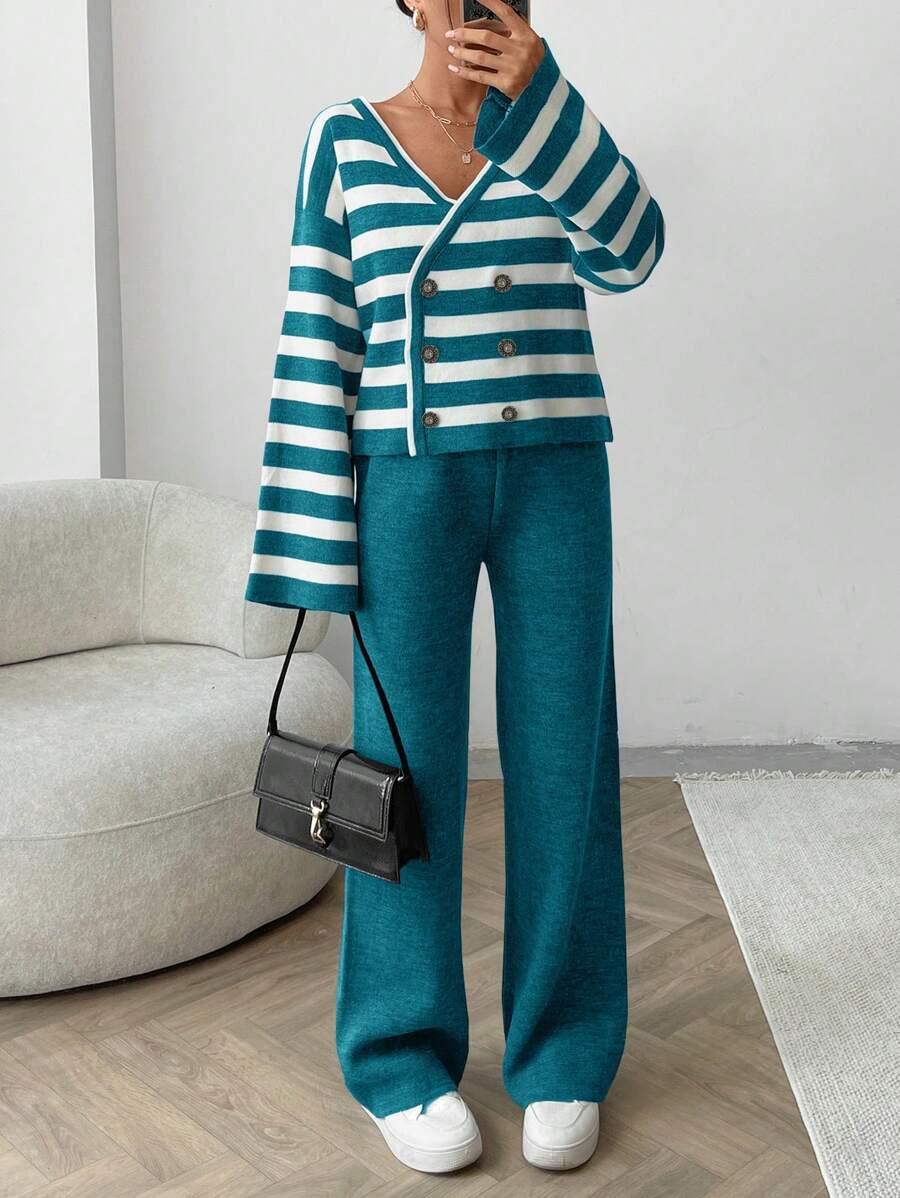SWETER SPODNIE KOMPLET