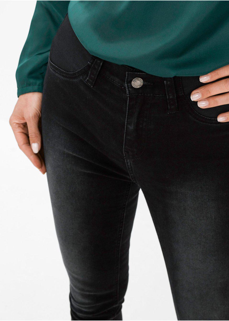 CZARNE SPODNIE RURKI JEANS