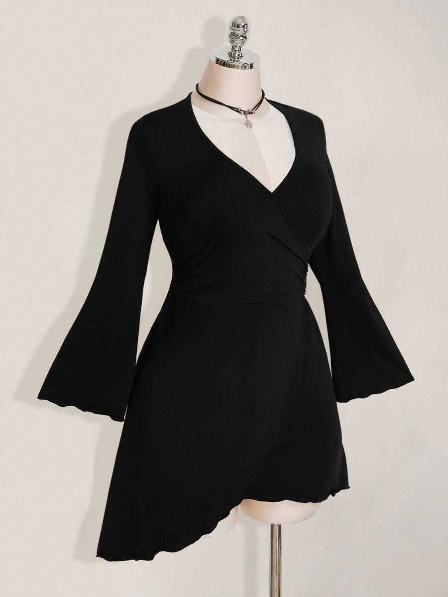 CZARNA MINI SUKIENKA V-NECK 