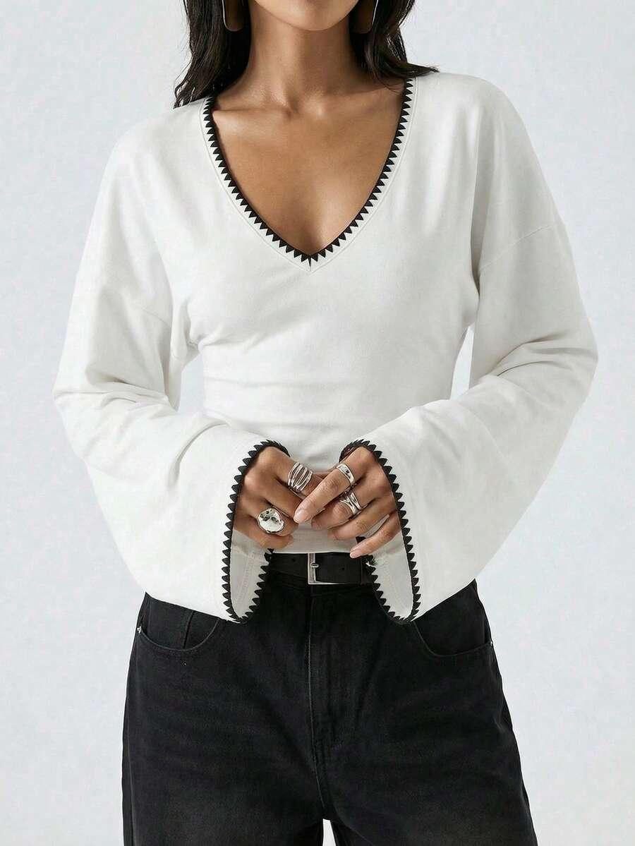 biała bluzka v-neck