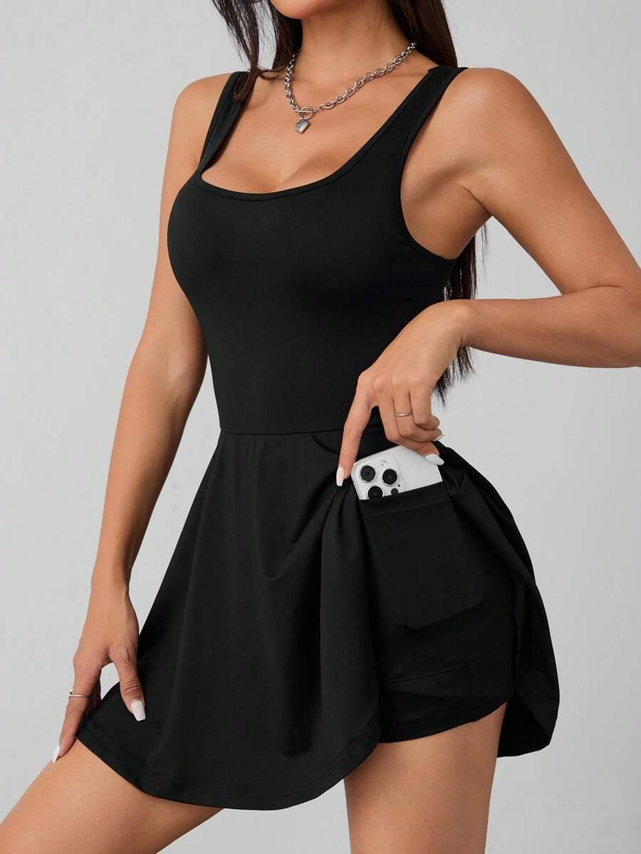 CZARNA SUKIENKA MINI