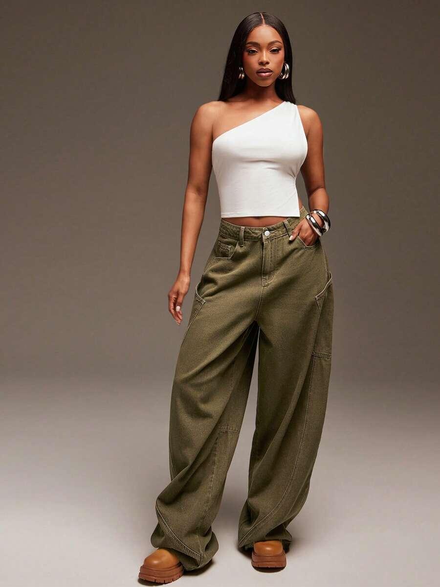 zielone spodnie jeans