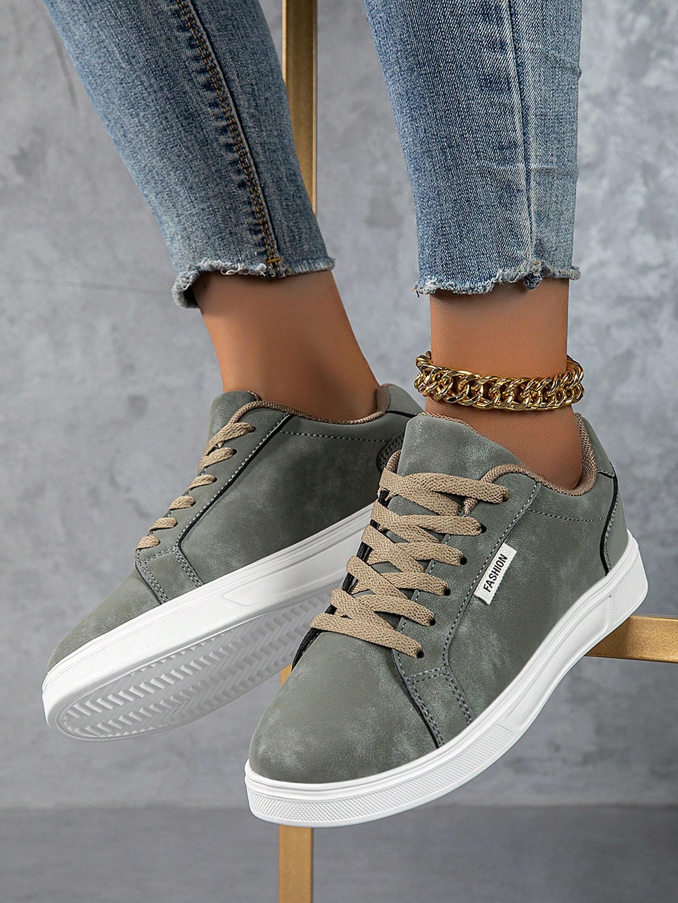 BUTY SPORTOWE SZNUROWANE 