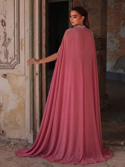 maxi sukienka stójka zdobienie