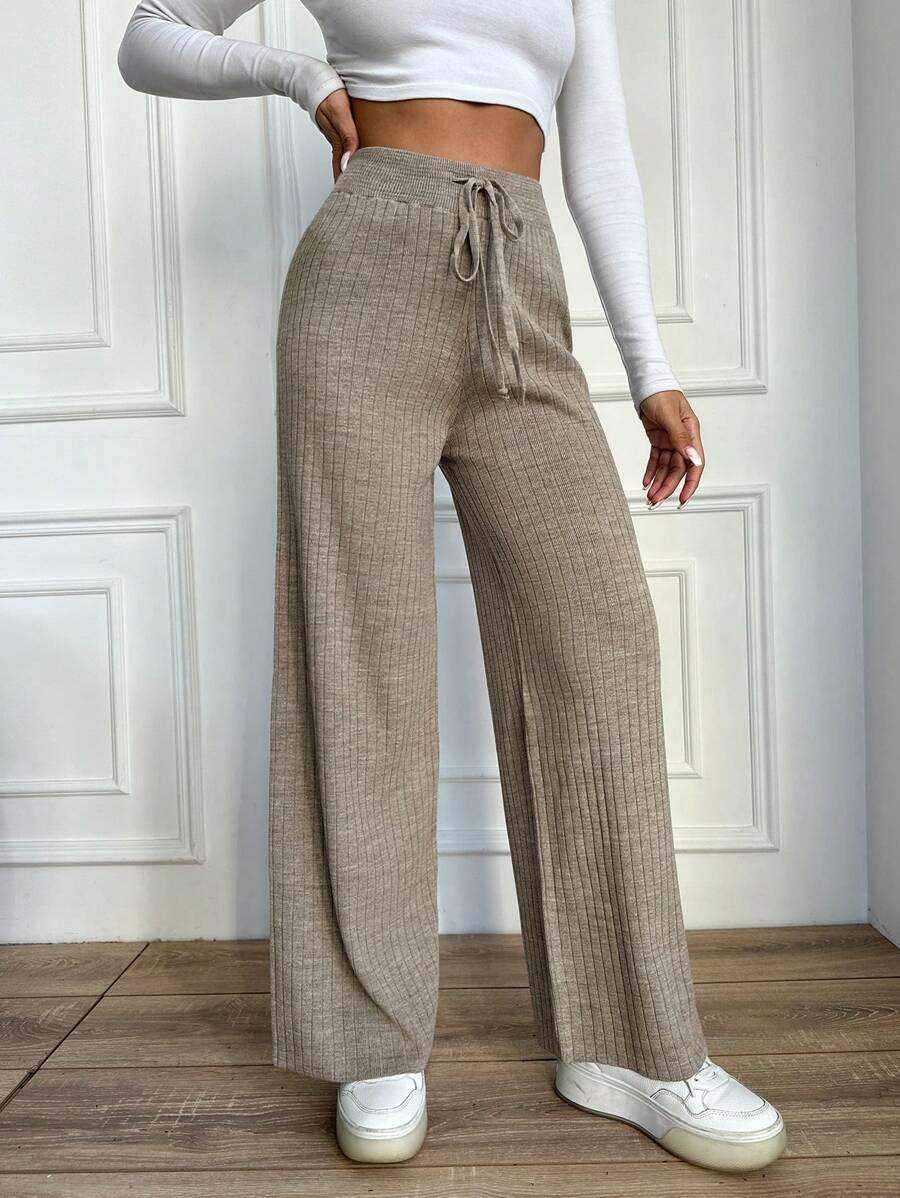 szare spodnie casual