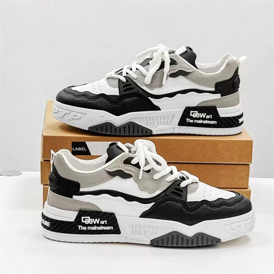 sznurowane buty sportowe
