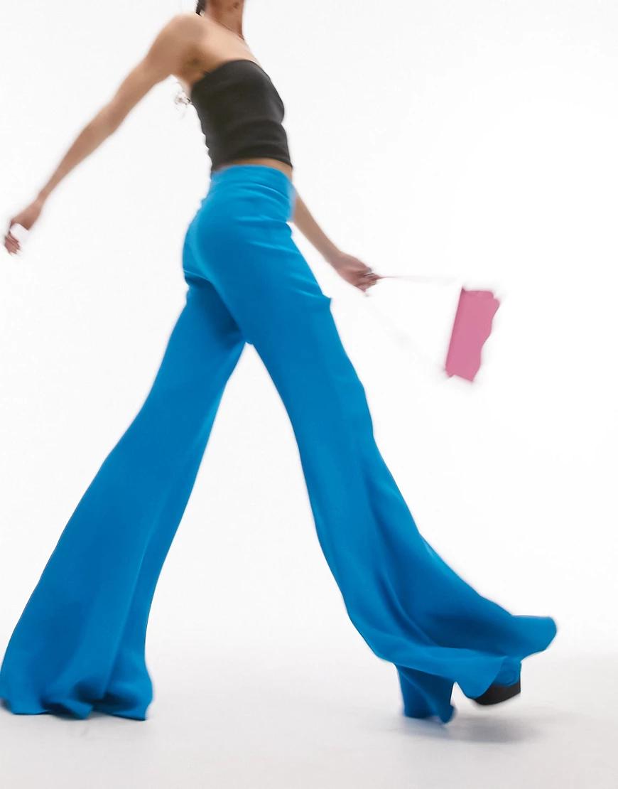 niebieskie spodnie z wysokim stanem szerokie nogawki