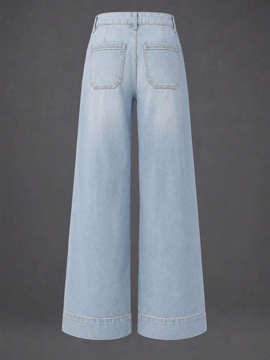 niebieskie spodnie jeans