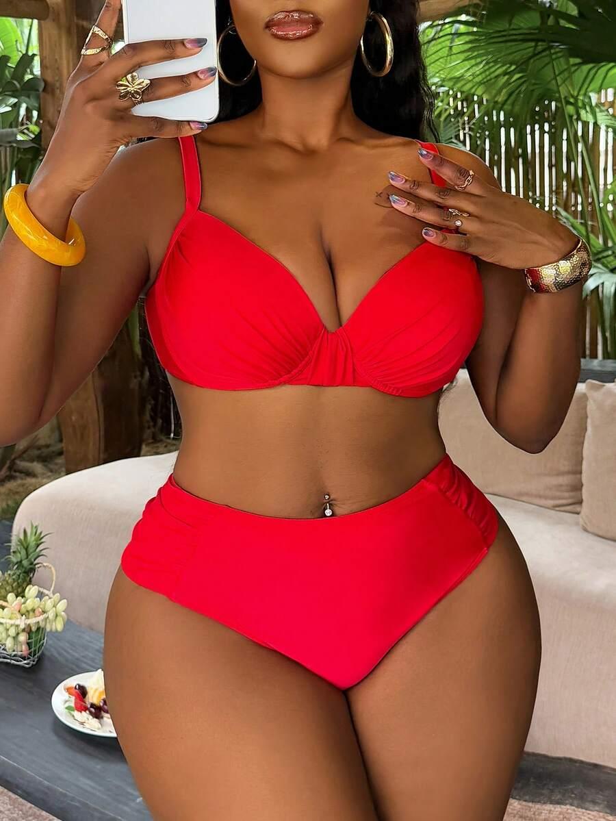 KOMPLET BIKINI Z USZTYWNINĄ MISECZKĄ