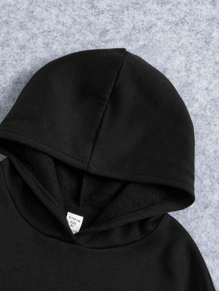 czarna bluza kaptur