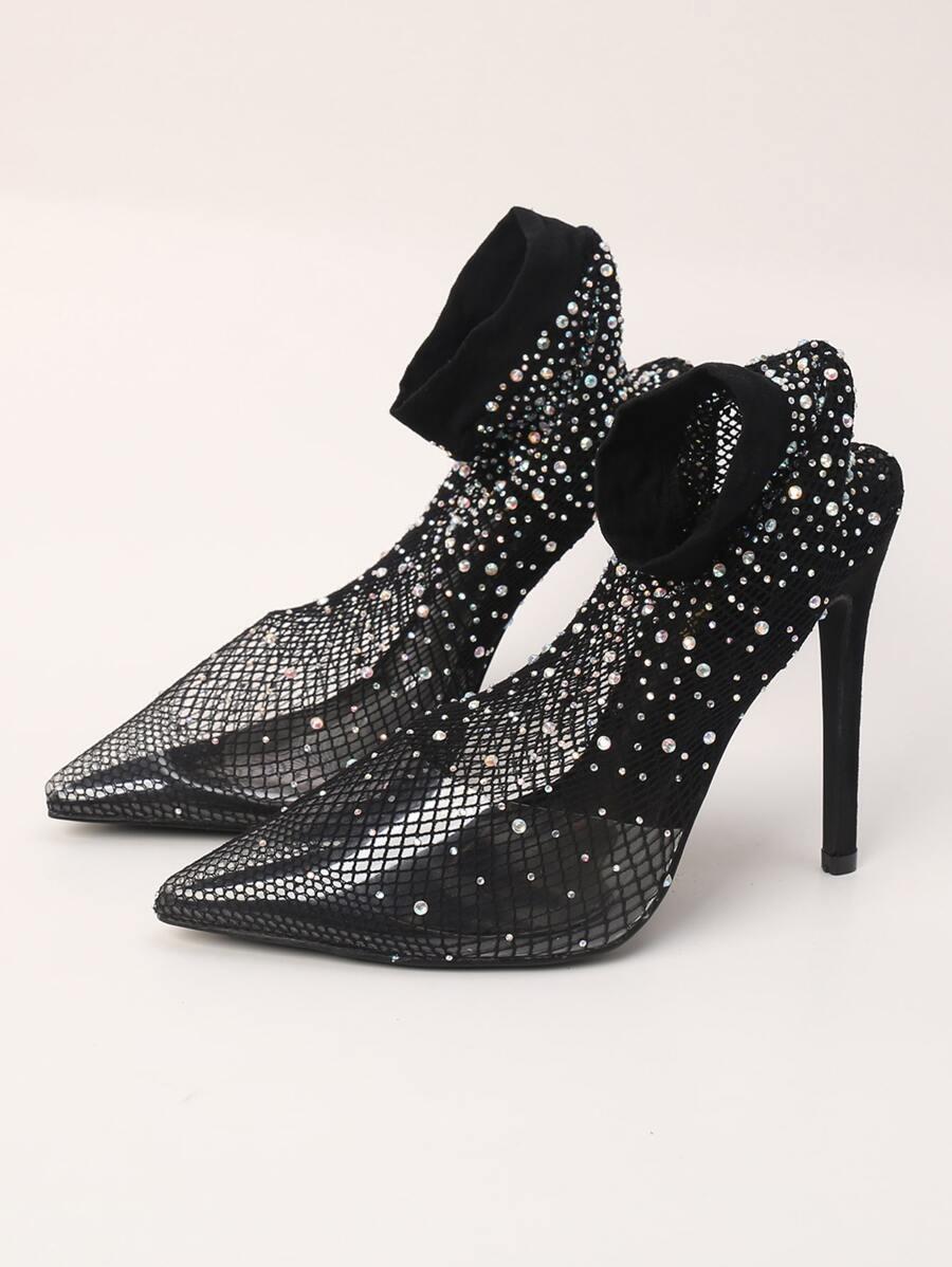 czarne siateczkowe buty