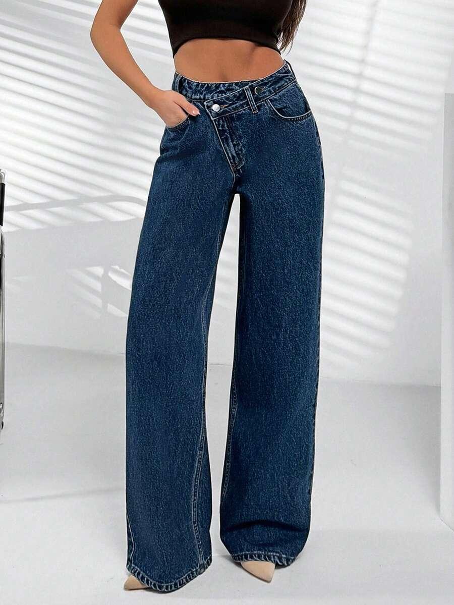 niebieskie spodnie jeans 