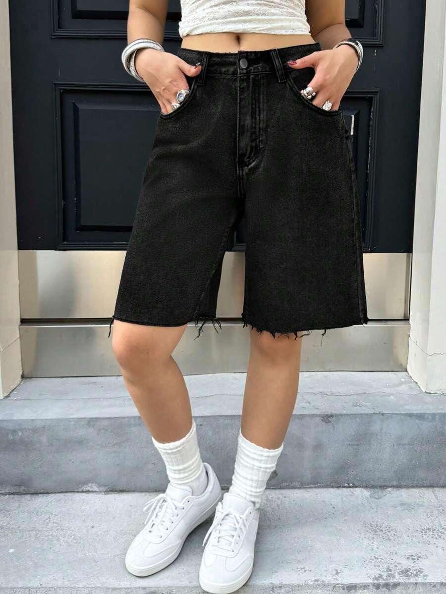 CZARNE SPODENKI JEANS
