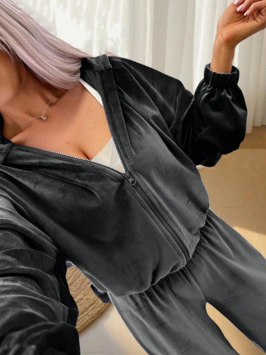WELUROWY CZARNY KOMPLET BLUZA SPODNIE