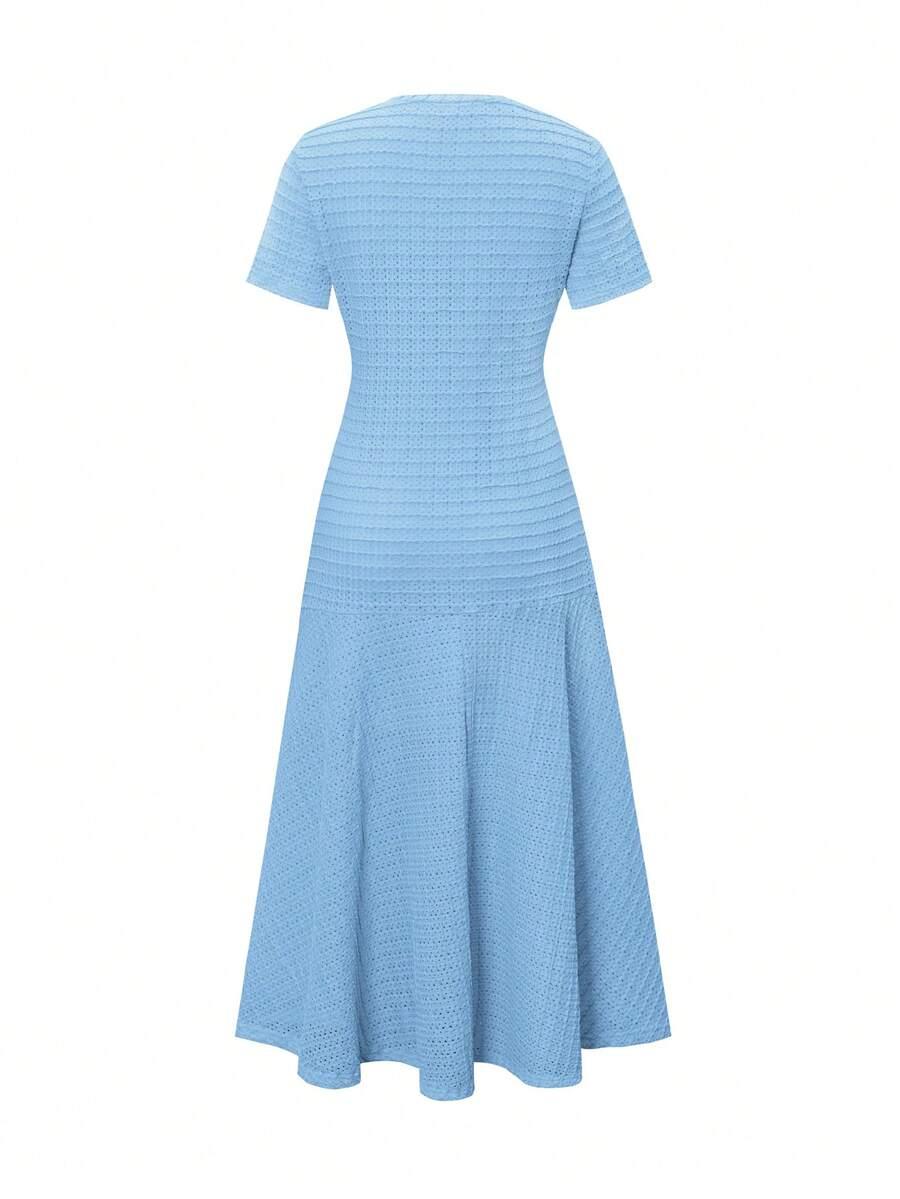 niebieska sukienka maxi