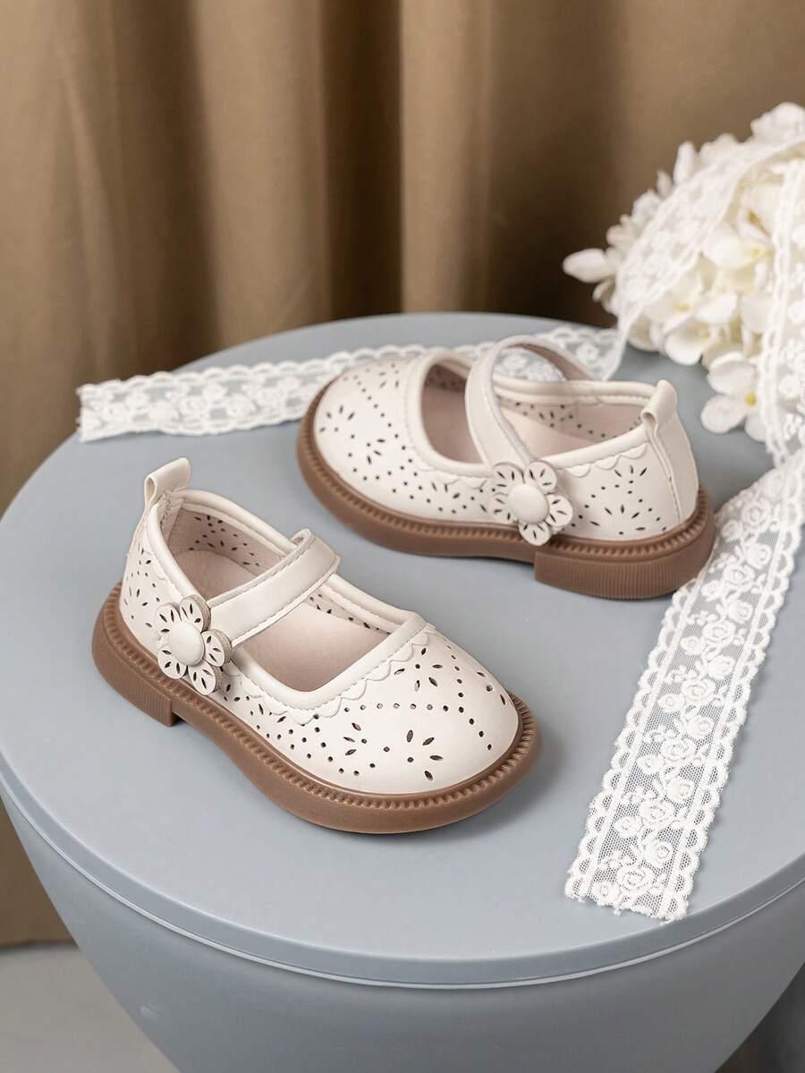 BUTY DZIECIĘCE ZDOBIENIE 