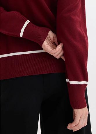 SWETER ROZPINANY Z DEKOLTEM W SEREK