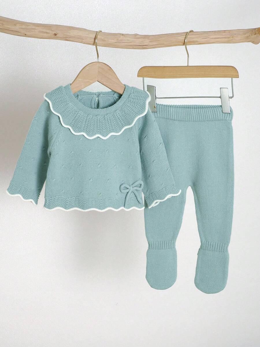 niebieski komplet sweter spodnie
