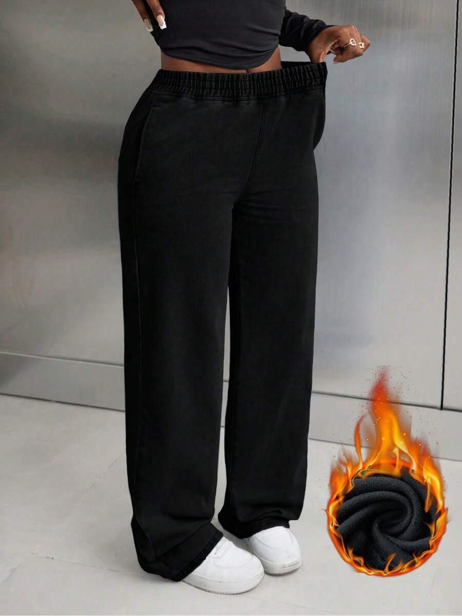 czarne spodnie jeans 