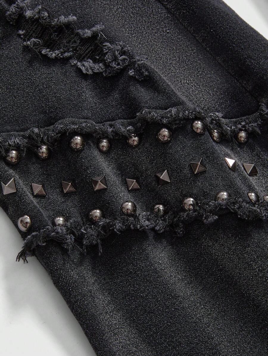 czarne spodnie jeans