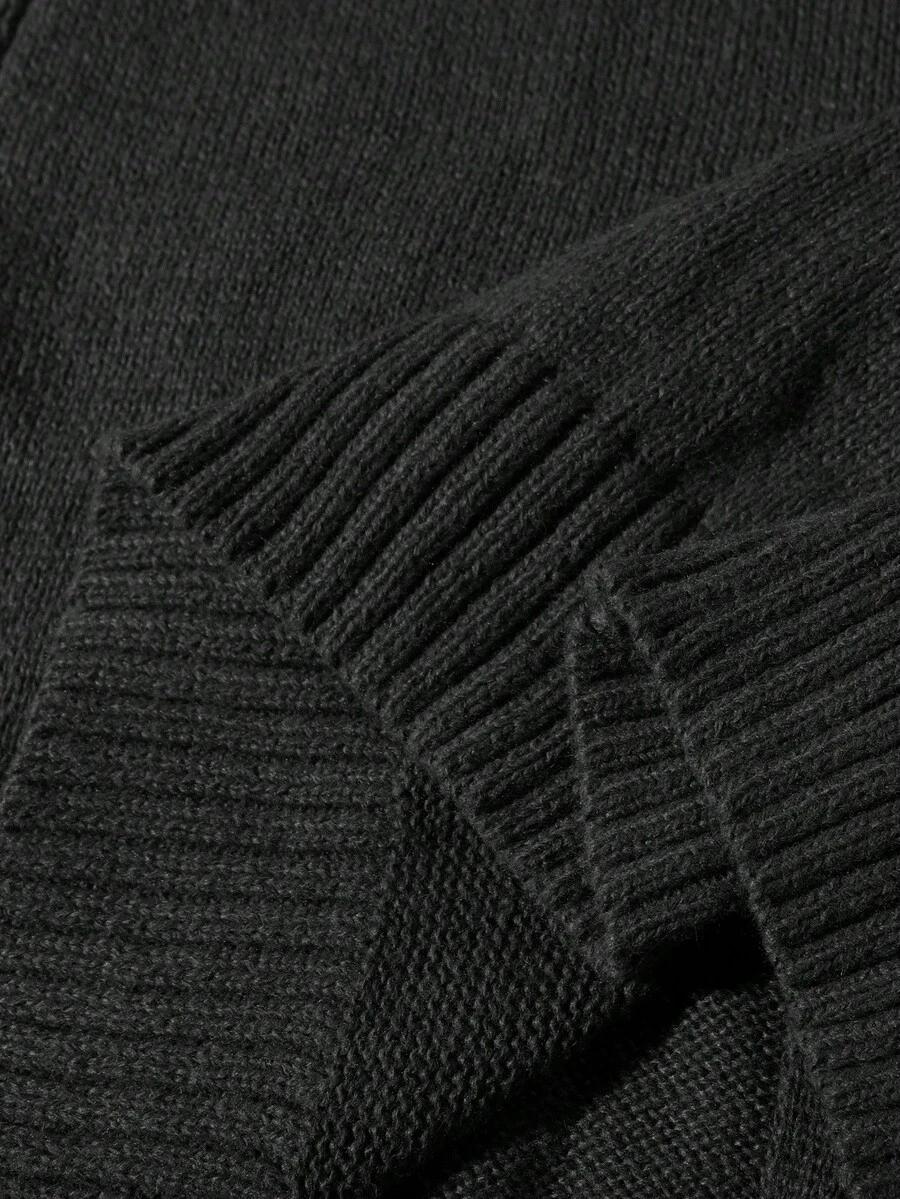 czarny sweter zamek