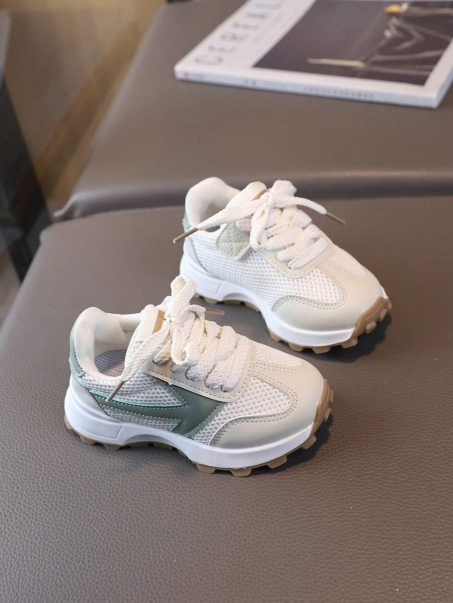 beżowe buty sportowe