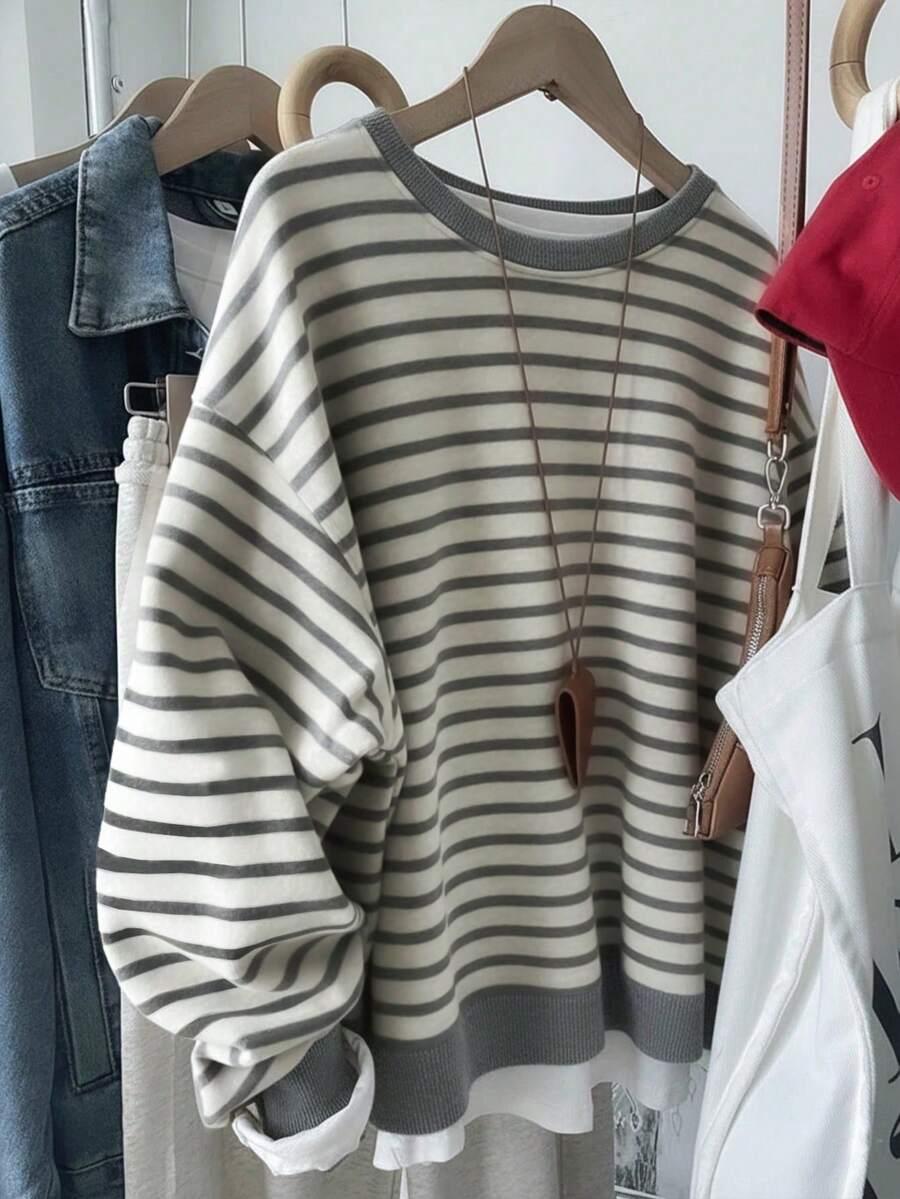 bluza wzór paski