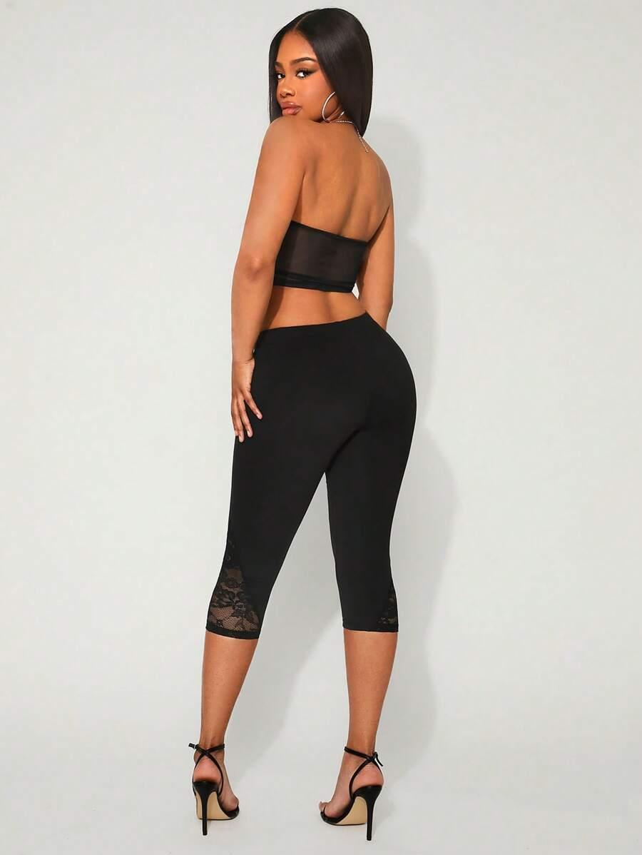czarne legginsy koronka