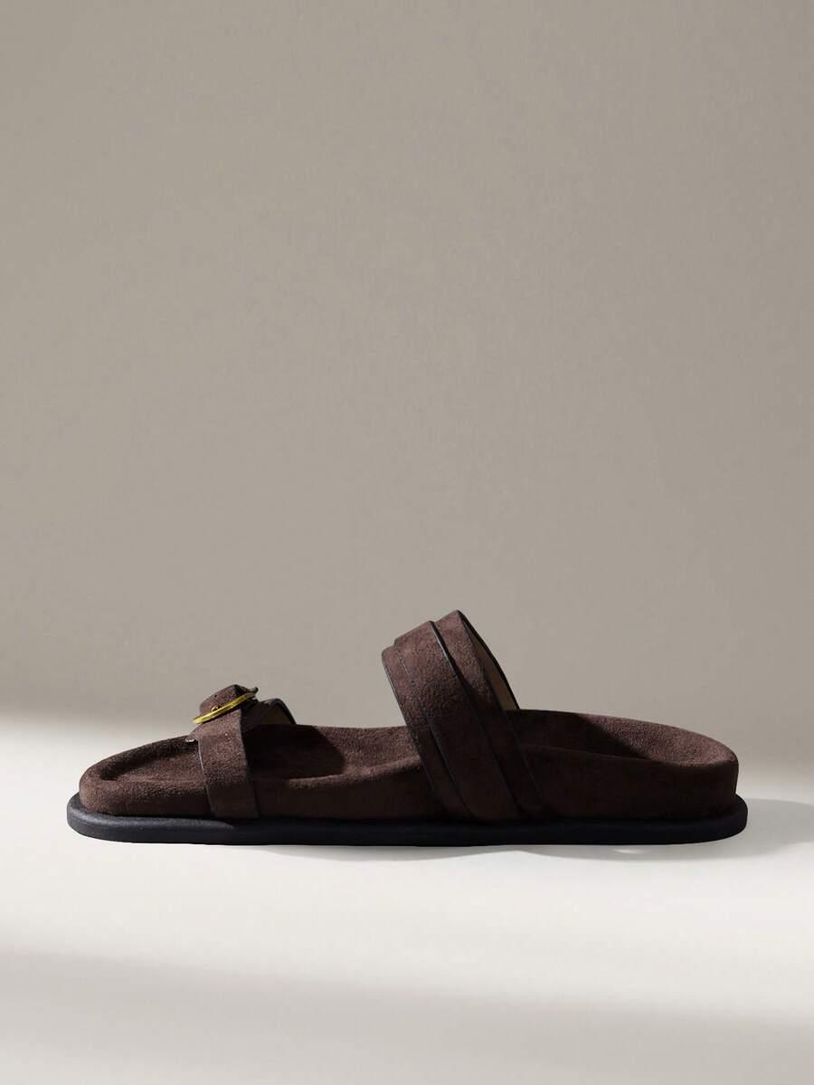 BRĄZOWE KLAPKI CASUAL
