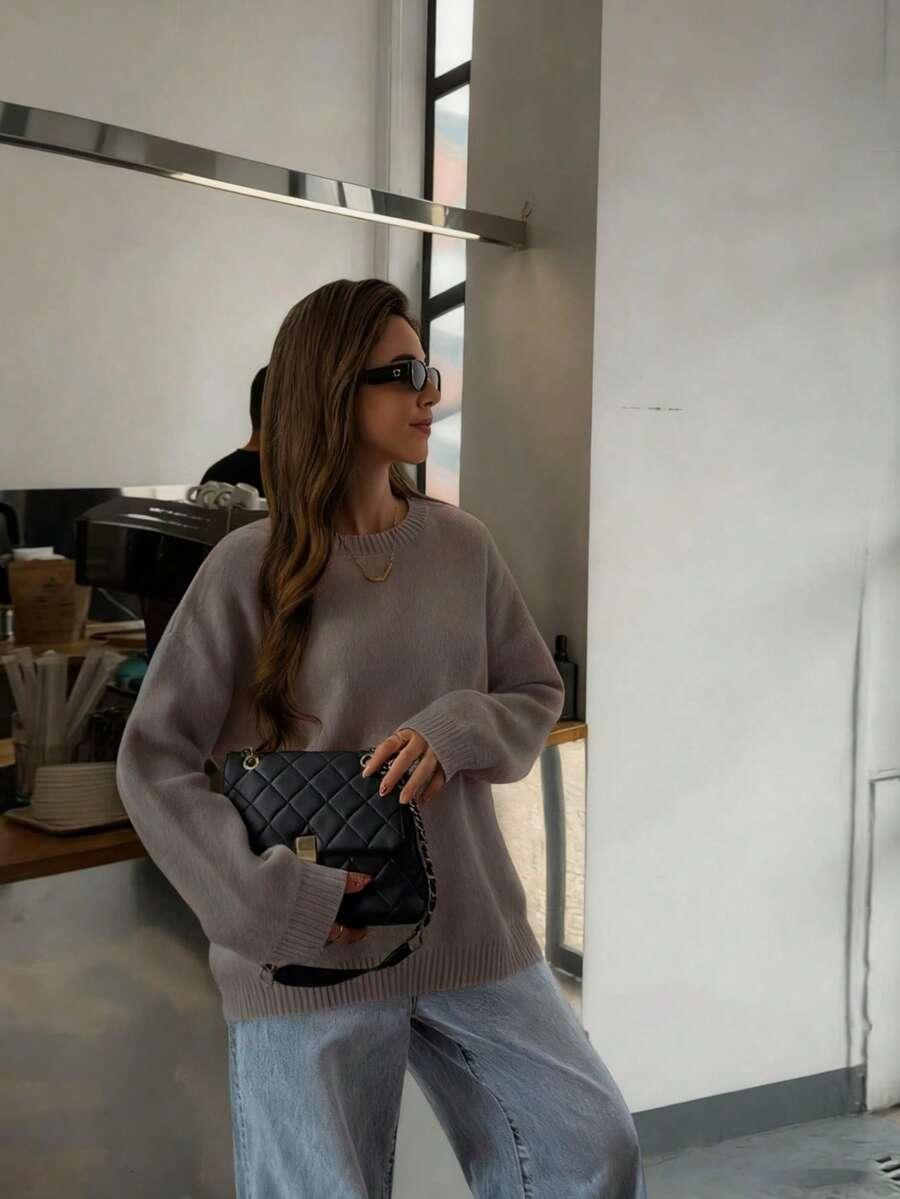 BRĄZOWY SWETER CASUAL