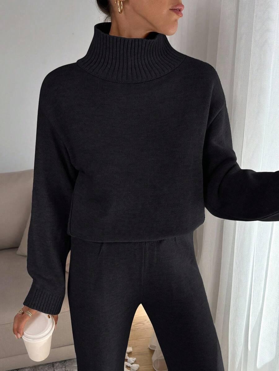 CZARNY KOMPLET SWETER SPODNIE