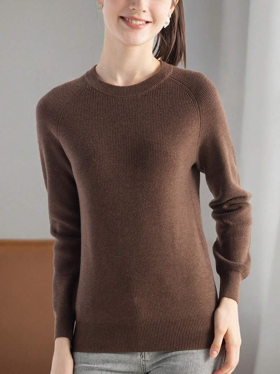 brązowy sweter z wełną
