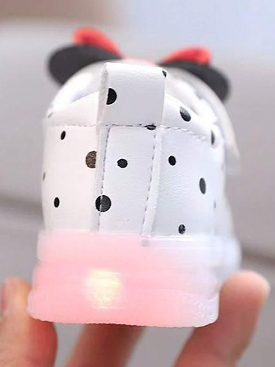 ŚWIECĄCE BUTY SPORTOWE