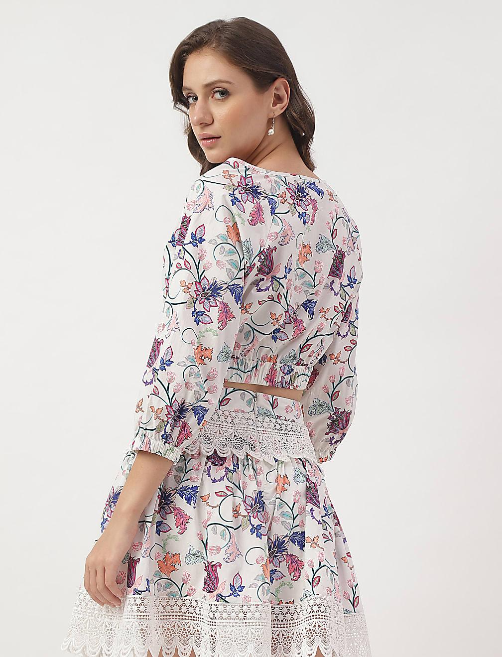 BLUZKA V-NECK WZÓR KWIATY T43-4553K-A4